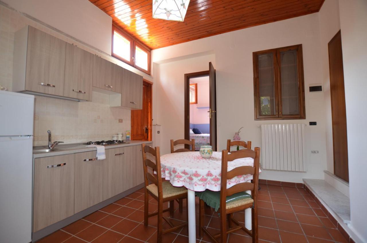 Olindo Apartment E Cristina Apartments Vico Equense Buitenkant foto