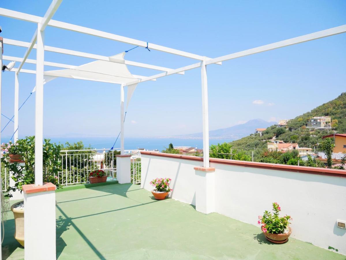 Olindo Apartment E Cristina Apartments Vico Equense Buitenkant foto