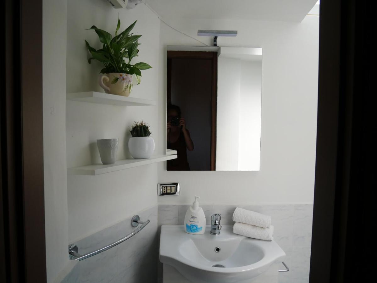 Olindo Apartment E Cristina Apartments Vico Equense Buitenkant foto